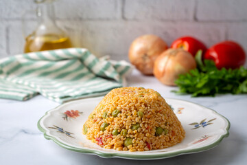 Bulgur pilaf with peas; Turkish name; Bezelyeli bulgur pilavi