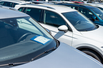 Obraz premium Neufahrzeuge, Autos, Autohandel, Deutschland