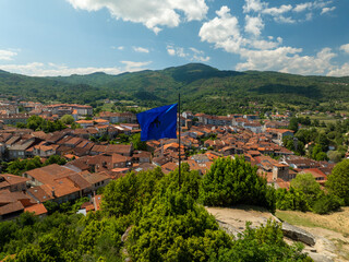 Fototapeta premium Allariz municipio Gallego de la provincia de Ourense con drone