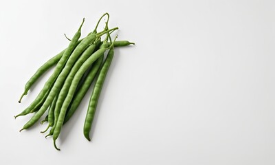 Fototapeta premium Green beans arranged on white background