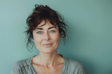 Fototapeta premium A close up portrait of a woman with a subtle smile