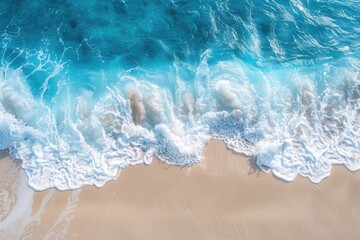 Naklejka premium Holidays Background. Aerial Top Down View of Beach and Sea with Ocean Waves