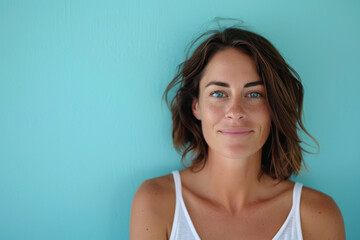 Fototapeta premium A close up portrait of a woman with a subtle smile