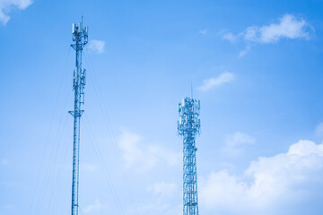 telecommunication mast TV antennas wireless technology	
