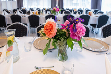 Udekorowana sala weselna © TM 360