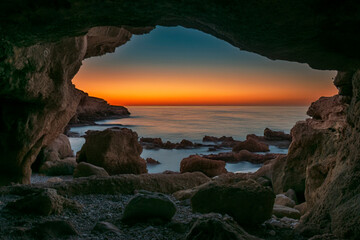 photographs of beautiful sunsets at sea