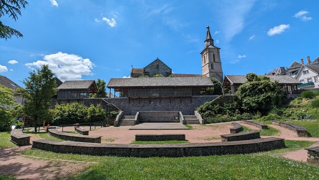 LA SOUTERRAINE (Creuse)