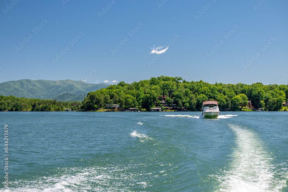 Wall mural lake chatuge