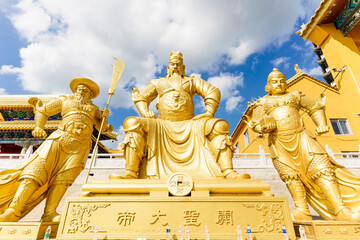 Fototapeta premium Chinese traditional Buddhist temple architecture