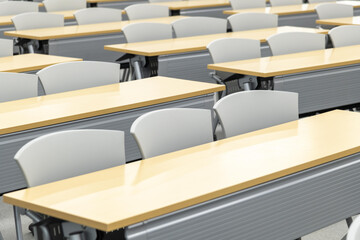 清潔で綺麗な教室で学ぶ