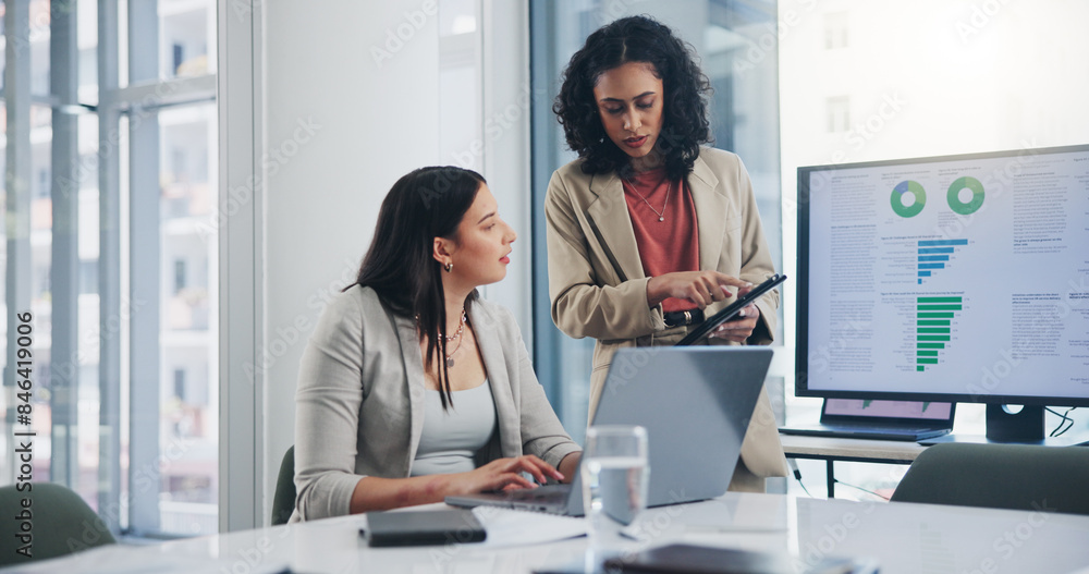 Aufkleber business meeting, data analytics or women with graph presentation in office for tablet, idea or lapt