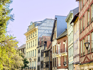 Obraz premium Cultural Heritage Explored: Roaming Through Rouen’s Timeless Street Scenes