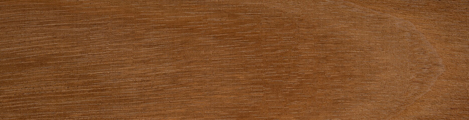 Chatonga veneer with smooth texture and gentle wood wave patterns