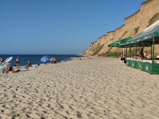 beach with umbrellas
Курортне ,  пляж.