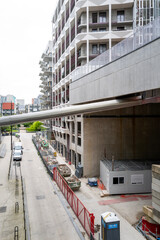 bâtiment en construction dans le nouveau quartier d'affaire du treizième arrondissement de paris en France