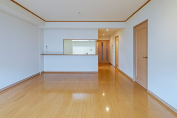 リノベーション後のリビングダイニングルーム