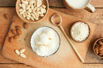 Eis Eiscreme Vegan Kugeleis Mandeleis Vegan Ketogen Vanille 