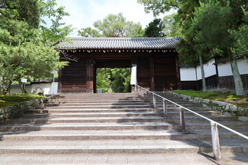The scene of an entrance gate to the precincts of Chion-in Temple in Kyoto City in Japan