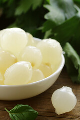 organic natural pickled pearl onions