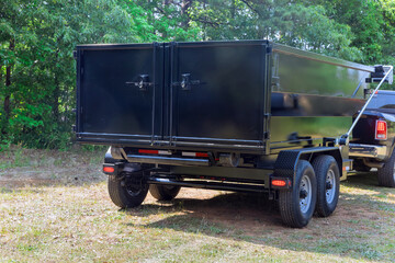 Managing construction waste with recycling garbage dumpster