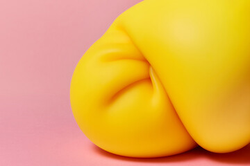 Yellow thick material flowing down while simulating fat folds