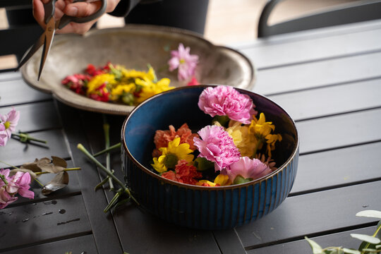 tye dye with flowers
