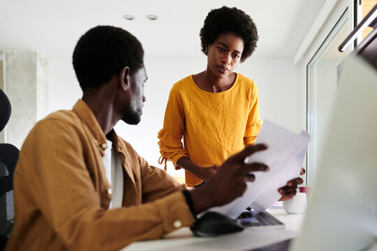 Talking about business projects