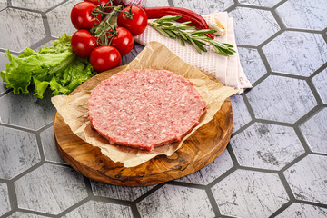 Raw beef uncooked burger cutlet