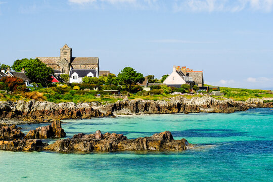 seaside church and buildings on the isle of iona
