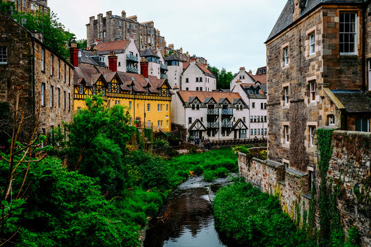 deans village scenery in edinburgh