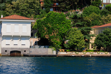 Fototapeta premium Citycape, View of the Bosphorus in Istanbul city on sunny summer day, in a public place.