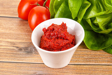 Tomato puree sauce for cooking