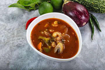 Spicy and Sour Soup with Prawns
