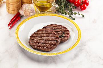 Grilled beef cutlet for burger