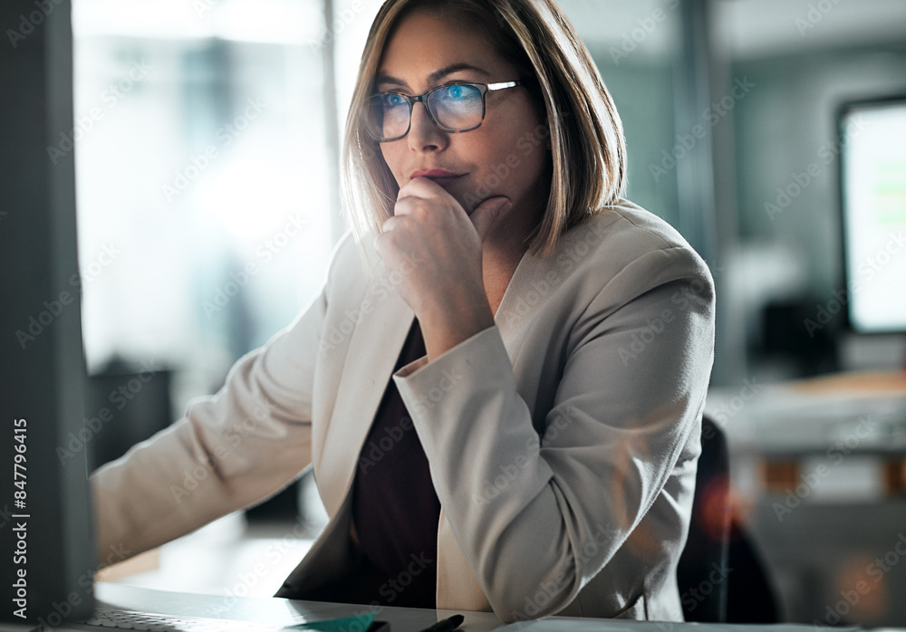 Aufkleber computer, thinking and business woman reading email, planning or research in office. idea, decision 