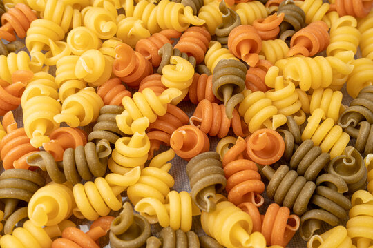 Raw Trottole Pasta, Dry Vesuvio Macaroni, Italian funghetto, Raw Noodle