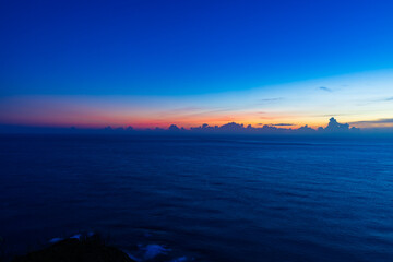 Fototapeta premium 小笠原諸島・父島 ウェザーステーション展望台から望む夕景 