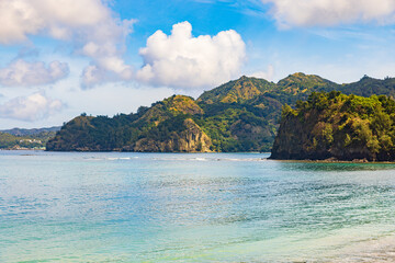 Fototapeta premium 小笠原諸島・父島 扇浦海岸から望む風景 