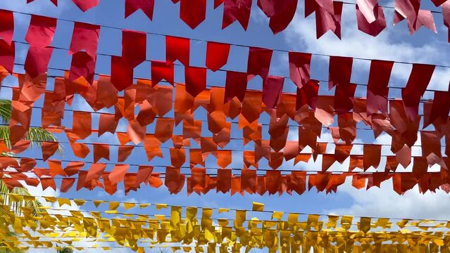 bandeirolas de s&atilde;o jo&atilde;o. Decora&ccedil;&atilde;o de festa junina