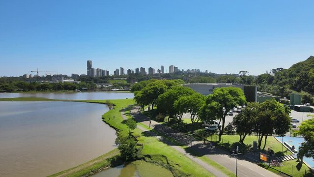 Vista a&eacute;rea do Parque Barigui em Curitiba no Paran&aacute;