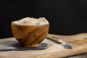 fresh crumbly bread crumbs from dehydrated white bread