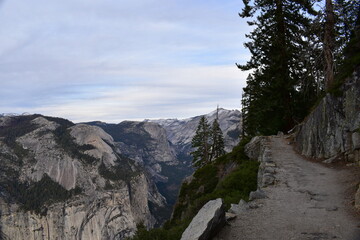 Scenic view while hiking on the Four Mile Trail in Yosemite National Park