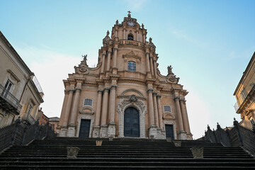 Obraz premium Baroque Duomo di San Giorgio or Cathedral of San Giorgio in Ragusa Ibla, Sicily, Italy