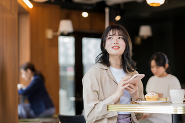 若い女性