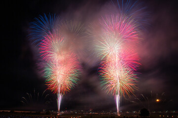 とても有名な日本の花火大会