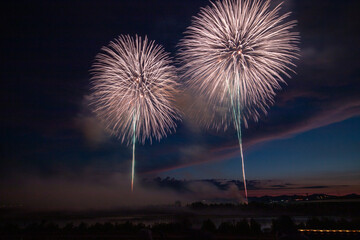 日本の夏花火