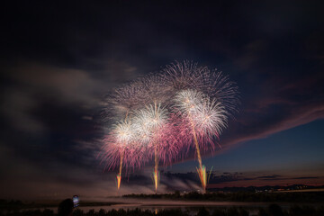 日本の芸術花火大会
