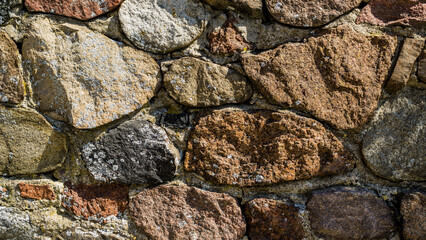 Makrofoto einer massiven Steinwand