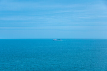 Obraz premium Dublin, Ireland - seaside under blue sky and white clouds