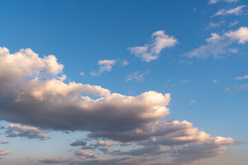 Fototapeta premium 夕暮れ時の空